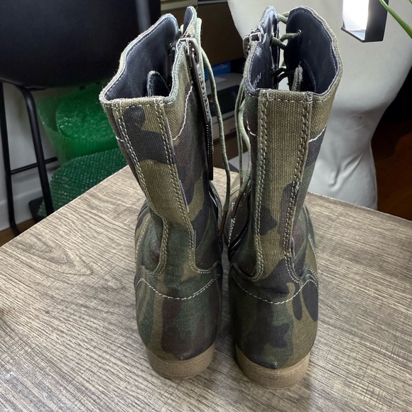 Refresh Women's - Picture 4 of 9